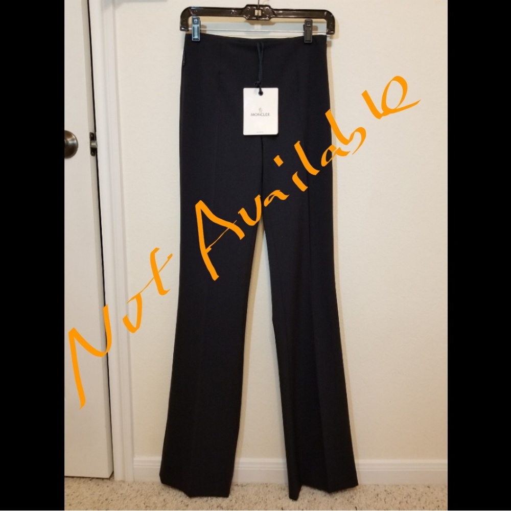 Moncler Women's Navy Slack Pants in size 38 (US 2)